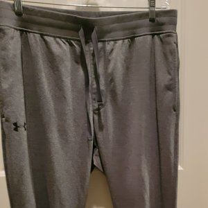 Under Armour Sweatpants Men's Size Extra Large Gray ColdGear Loose Jogger